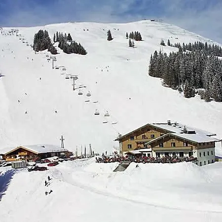 Almliesl Saab 583 Apartman Saalbach Hinterglemm